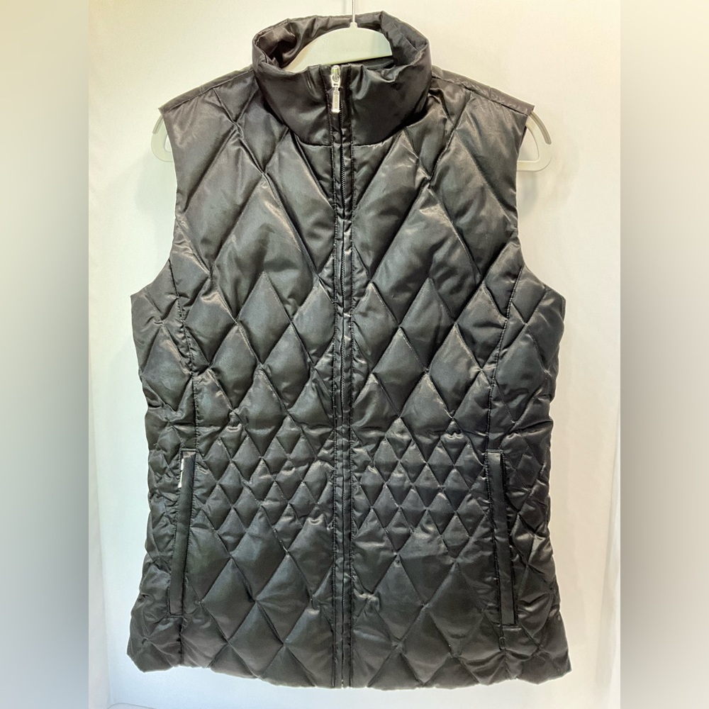 Lands’ End Women’s Small Down Quilted Vest in Black